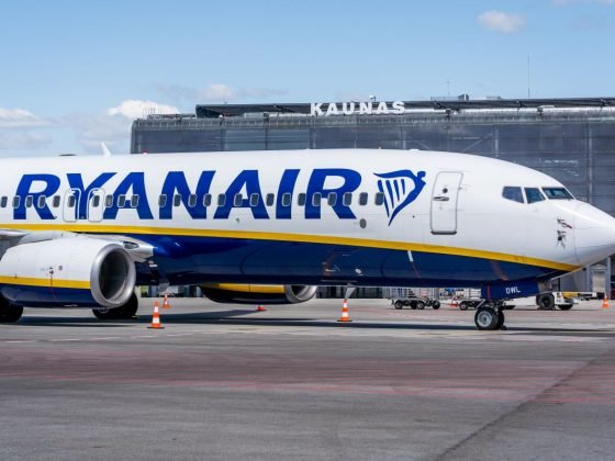 RYANAIR