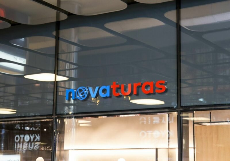 Novaturas